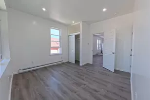 858 E 230th St, Bronx, NY 10466 - Photo 4