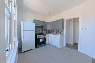 858 E 230th St, Bronx, NY 10466 - Photo 6