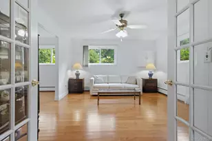 2289 Sultana Dr, Yorktown Heights, NY 10598 - Photo 10