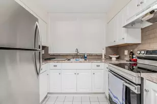 1863 Williamsbridge Rd, Bronx, NY 10461 - Photo 14