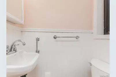 1863 Williamsbridge Road, Bronx, NY 10461 - Photo 10