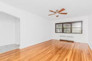 1863 Williamsbridge Rd, Bronx, NY 10461 - Photo 4