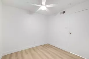 137-16 167th St, Jamaica, NY 11434 - Photo 16
