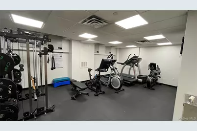 250 E 30 Street #5A, New York, NY 10016 - Photo 24