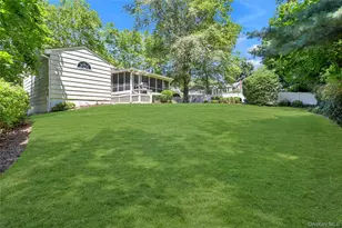 6 Primrose Ln, Huntington, NY 11743 - Photo 18