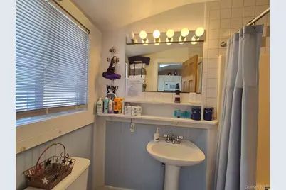 5-6 Bay Walk, Ocean Beach, NY 11770 - Photo 8