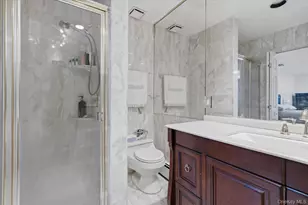 156 Lea Ann Terrace, Wantagh, NY 11793 - Photo 22