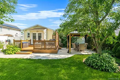 59 Northridge Street, Patchogue, NY 11772 - Photo 32
