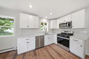 7 Rowan St, Middletown, NY 10940 - Photo 10