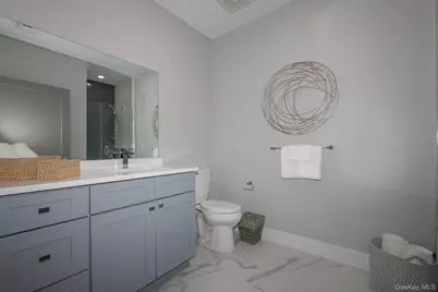 75 Circle Drive #92-101, Central Islip, NY 11722 - Photo 10