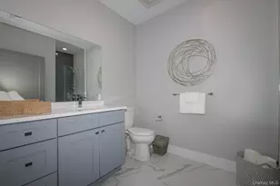 75 Circle Dr, Central Islip, NY 11722 - Photo 10