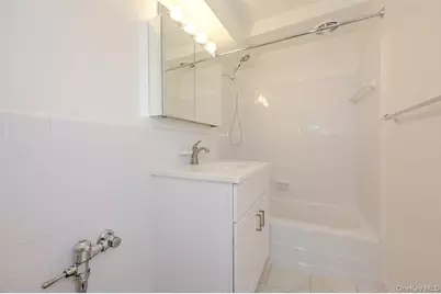 99 Randall Avenue #4-L, Freeport, NY 11520 - Photo 14