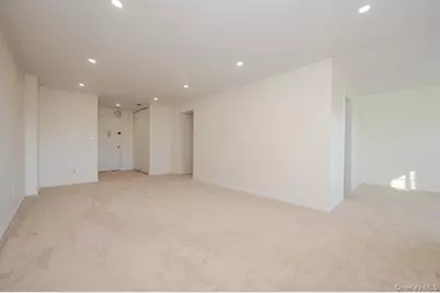 99 Randall Avenue #4-L, Freeport, NY 11520 - Photo 6