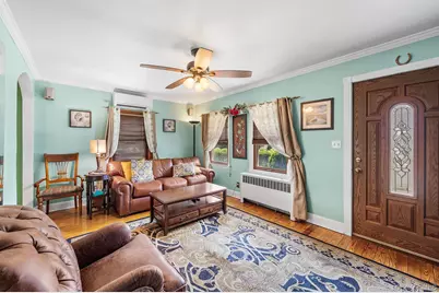 1047 Cornwell Avenue, Baldwin, NY 11510 - Photo 4