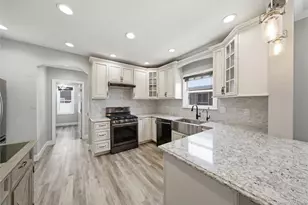 64-24 Pleasantview St, Middle Village, NY 11379 - Photo 6