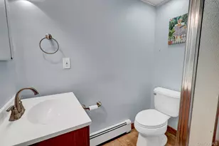 8 Tobi Ln, Setauket, NY 11733 - Photo 32