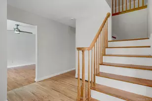 8 Tobi Ln, Setauket, NY 11733 - Photo 4