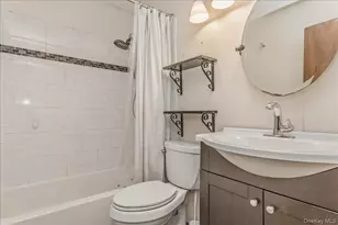 61-17 231st St, Oakland Gardens, NY 11364 - Photo 14