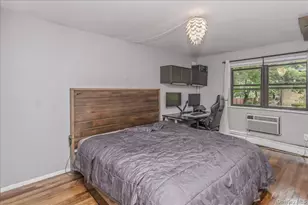 61-17 231st St, Oakland Gardens, NY 11364 - Photo 10