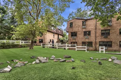 6117 231st Street #2, Oakland Gardens, NY 11364 - Photo 32