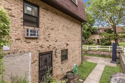 6117 231st Street #2, Oakland Gardens, NY 11364 - Photo 34