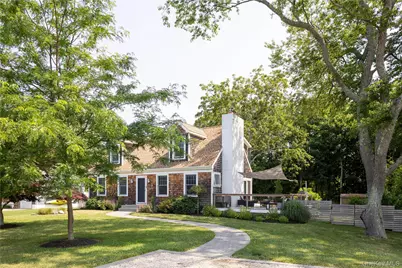 1050 Bayview Avenue, Southold, NY 11971 - Photo 1