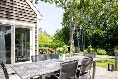 1050 Bayview Avenue, Southold, NY 11971 - Photo 6