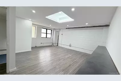 33-54 Farrington Street, Flushing, NY 11354 - Photo 2