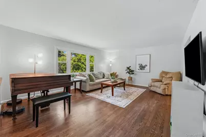 124 Cedar Lane, Ossining, NY 10562 - Photo 2