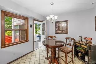 11 Carnelli Ct, Poughkeepsie, NY 12603 - Photo 12