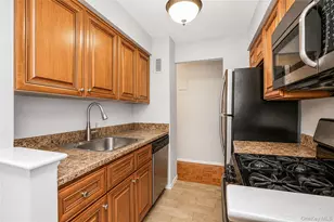 414 Maryland Ave, New York, NY 10305 - Photo 10