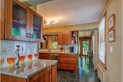 119 Rosedale Avenue, Hastings on Hudson, NY 10706 - Photo 12