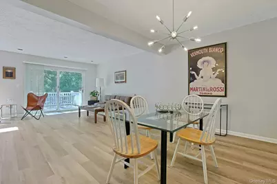 28 Cheshire Lane, Yorktown Heights, NY 10598 - Photo 6