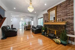 82-27 Utopia Pkwy, Jamaica, NY 11432 - Photo 20