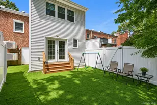 76-37 Vleigh Pl, Kew Gardens, NY 11367 - Photo 2