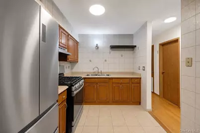 2066 Cicero Avenue, Bronx, NY 10473 - Photo 6