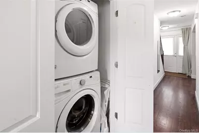 723 Carman Avenue #9, Westbury, NY 11590 - Photo 16