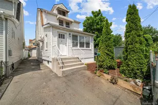 114-22 212th St, Cambria Heights, NY 11411 - Photo 2