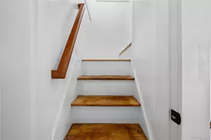 114-22 212th St, Cambria Heights, NY 11411 - Photo 22