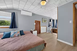 120 Bert Ave, Westbury, NY 11590 - Photo 16