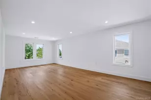 45 Glade Ln, Levittown, NY 11756 - Photo 18