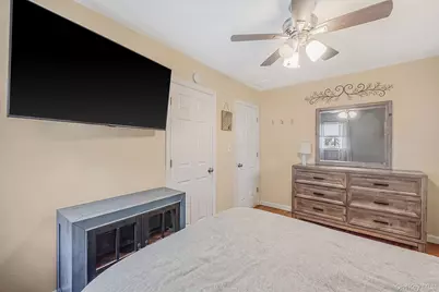 31 Sarah Drive, Lake Grove, NY 11755 - Photo 12