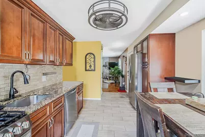 31 Sarah Drive, Lake Grove, NY 11755 - Photo 8
