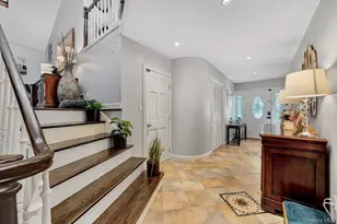36 Combes Dr, Manhasset, NY 11030 - Photo 8