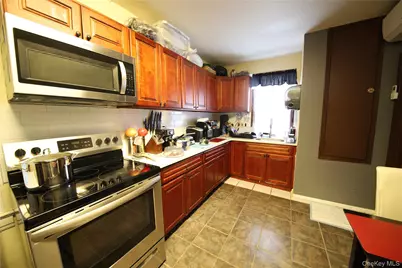 169 Fillmore Street, Yonkers, NY 10701 - Photo 6