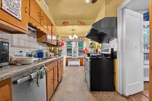3236 Fish Ave, Bronx, NY 10469 - Photo 20
