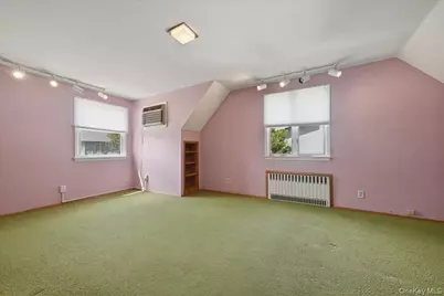672 Westbury Avenue, Westbury, NY 11590 - Photo 24