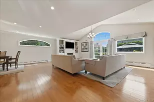 672 Westbury Ave, Westbury, NY 11590 - Photo 10