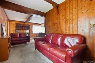 635 Whittier St, Westbury, NY 11590 - Photo 12