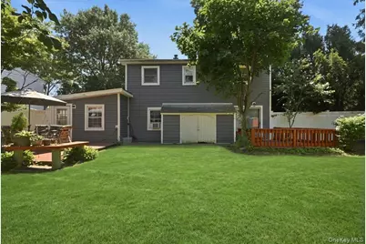 635 Whittier Street, Westbury, NY 11590 - Photo 20